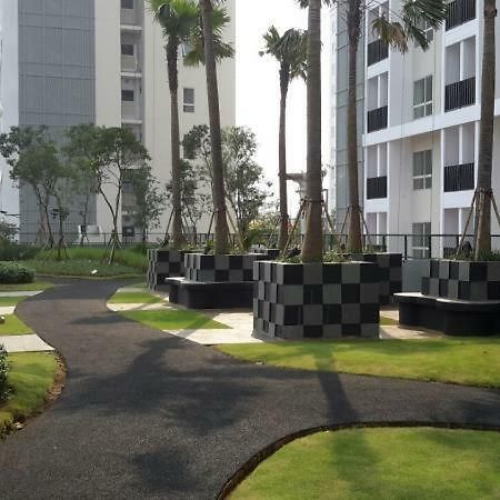 Scientia Residences By Taslim Gading Serpong Exterior foto